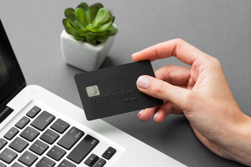 הלוואות דרך כרטיס אשראי – פתרונות פיננסים מתקדמים